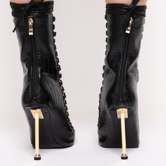 Dolls Kill Black Victorian Corset Fetish Stiletto Boots Size 7 - Picture 4 of 5